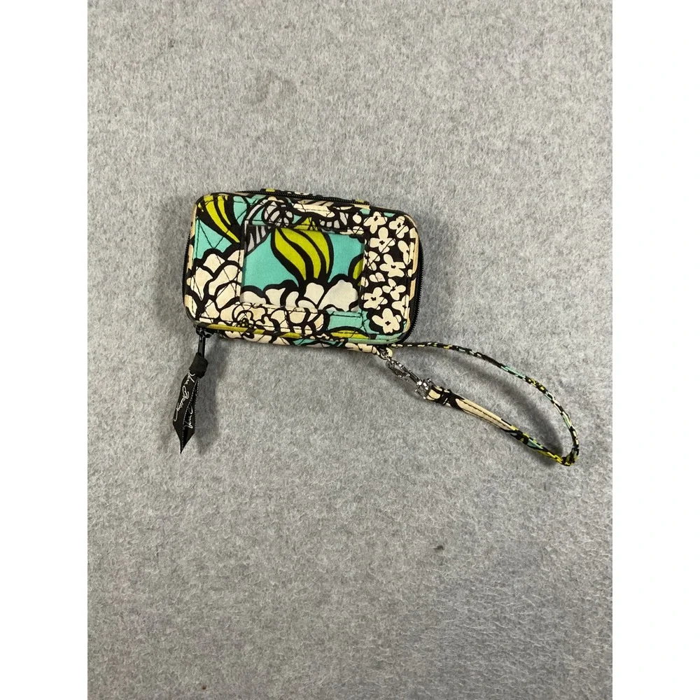 Vera Bradley All In One Wristlet Wallet Night and Day Floral Quilted Cotton - Picture 2 of 4